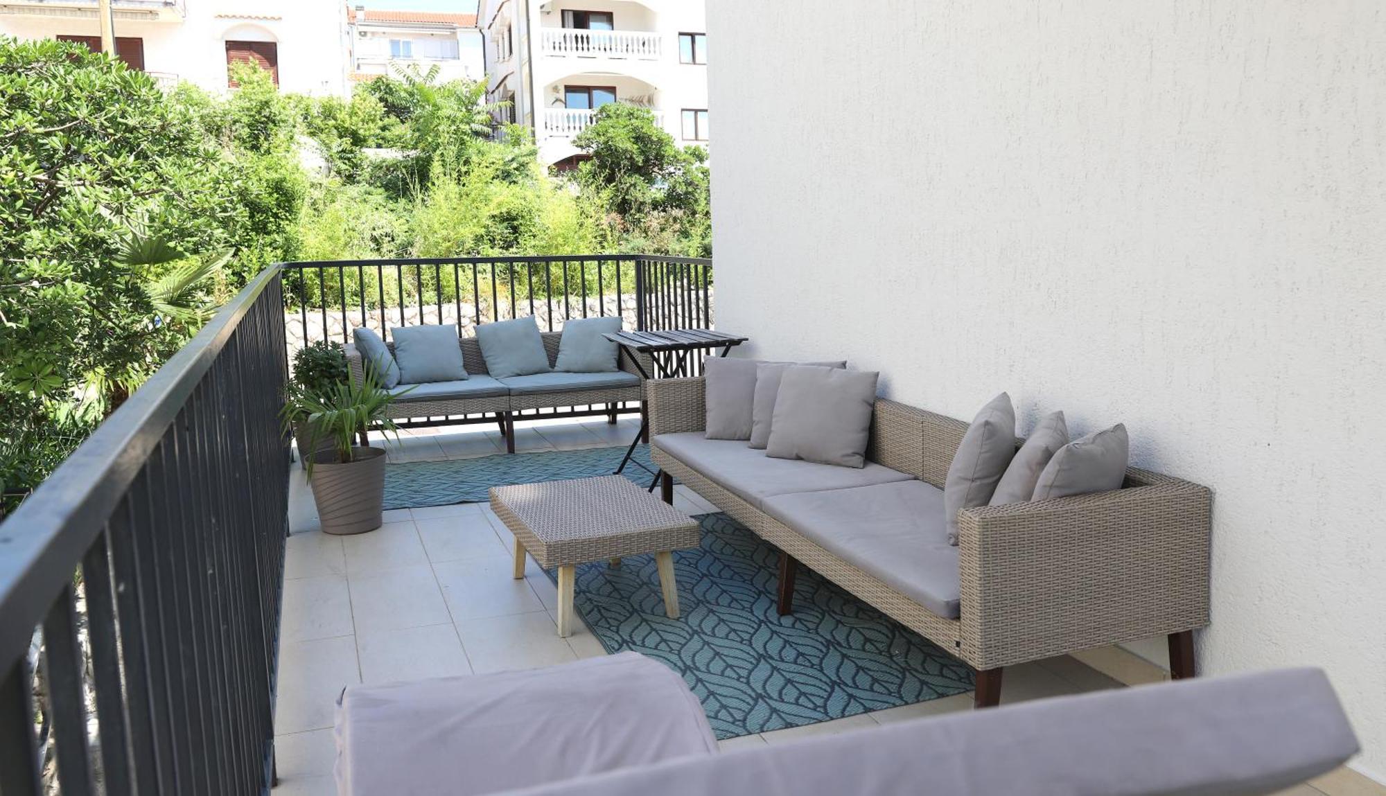Apartments Skandi1 Malinska Exterior photo